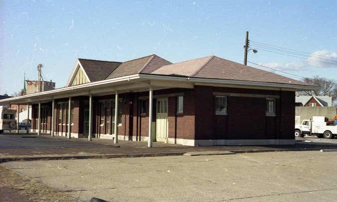 IC Belleville Station 1992 6